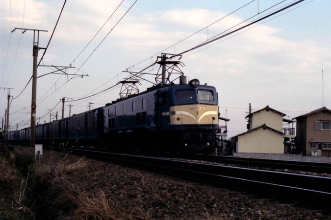 特集:流線形の傑作機「EF58形」 - 日本の旅・鉄道見聞録 特集:流線形の傑作機「EF58形」 - 日本の旅・鉄道見聞録